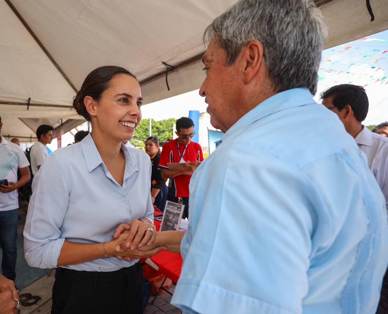 uploads/6/32/01 (299).Jpeg